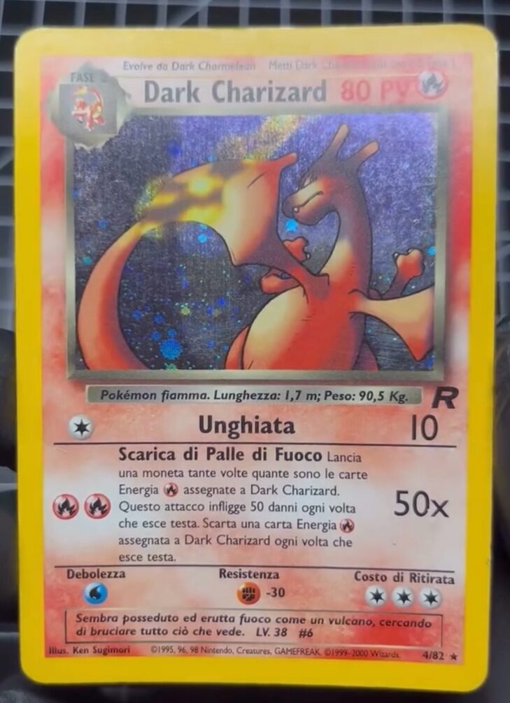 Dark Charizard - Prima del trattamento